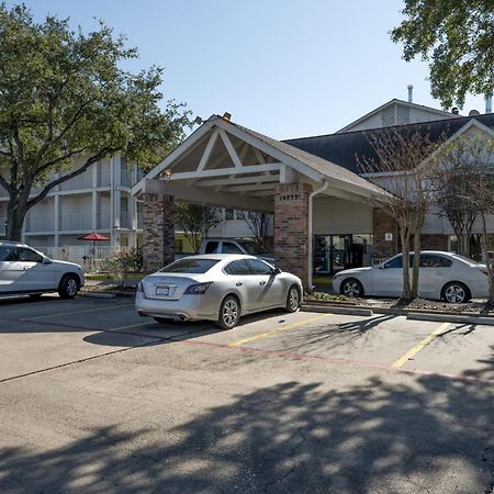 Oyo Hotel Houston Katy Freeway Bagian luar foto